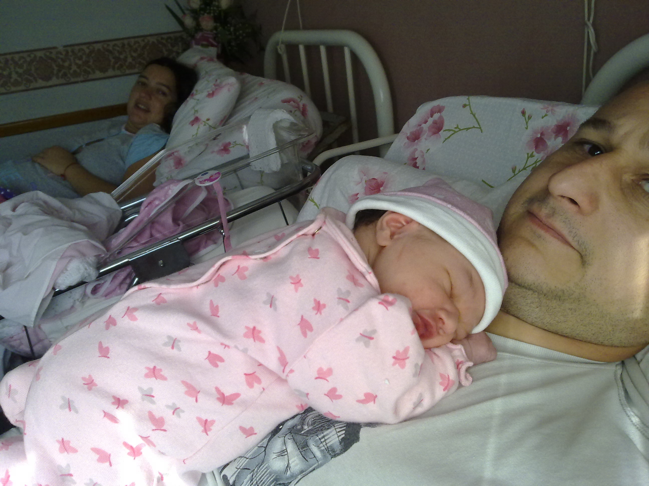 fotos/2010-06-09 - Nacimiento Iara/10062010420.jpg